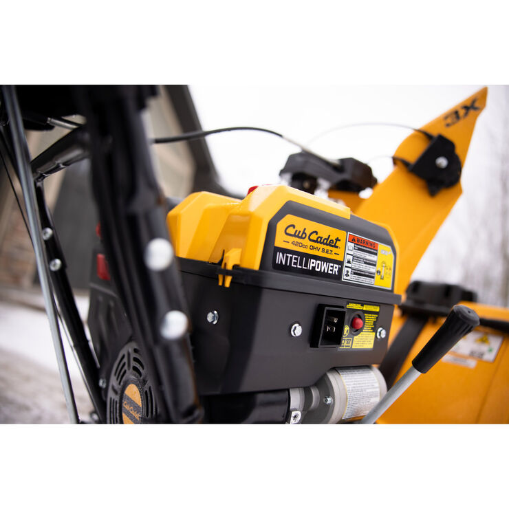 Cub Cadet 3X® 30" TRAC IntelliPOWER® Snow Blower (31AH7LVZB10) Cub Cadet 3X® 30" TRAC IntelliPOWER® Snow Blower (31AH7LVZB10)