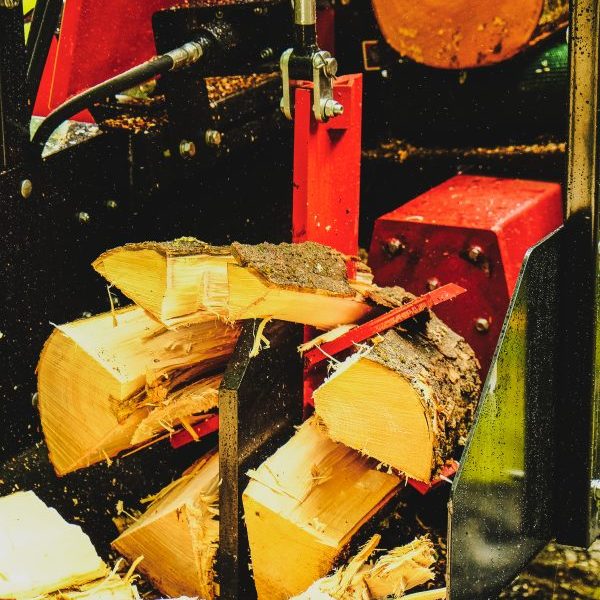 Red Runner JOY 30T Firewood Processor