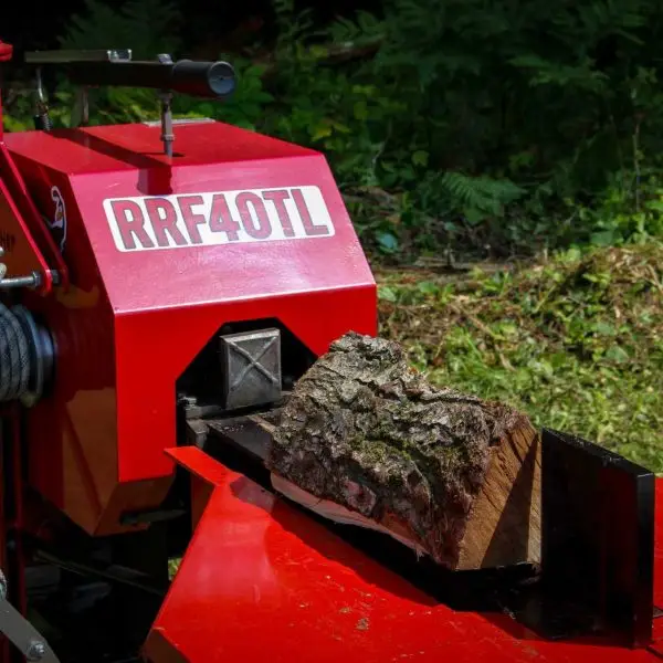 Vallee Forestry Equipment RRF40TL – 40 Tons Kinetic Log Splitter