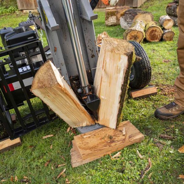 Vallee Forestry Equipment Oregon 30 Ton Log Splitter