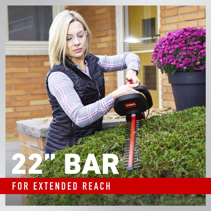 Toro 20V MAX* 22 in (56 cm) Hedge Trimmer - 2.0Ah Battery Included (51490) Toro 20V MAX* 22 in (56 cm) Hedge Trimmer - 2.0Ah Battery Included (51490)