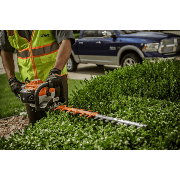 STIHL HS 82 R