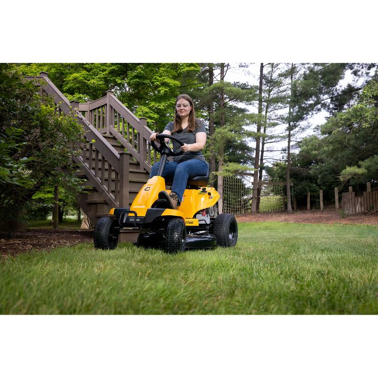 Cub Cadet CC30 Riding Lawn Mower (13AC26JDA10) Cub Cadet CC30 Riding Lawn Mower (13AC26JDA10)