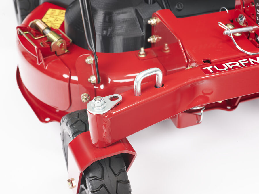Toro 30 in. (76 cm) TurfMaster® HDX with Casters (22236) Toro 30 in. (76 cm) TurfMaster® HDX with Casters (22236)