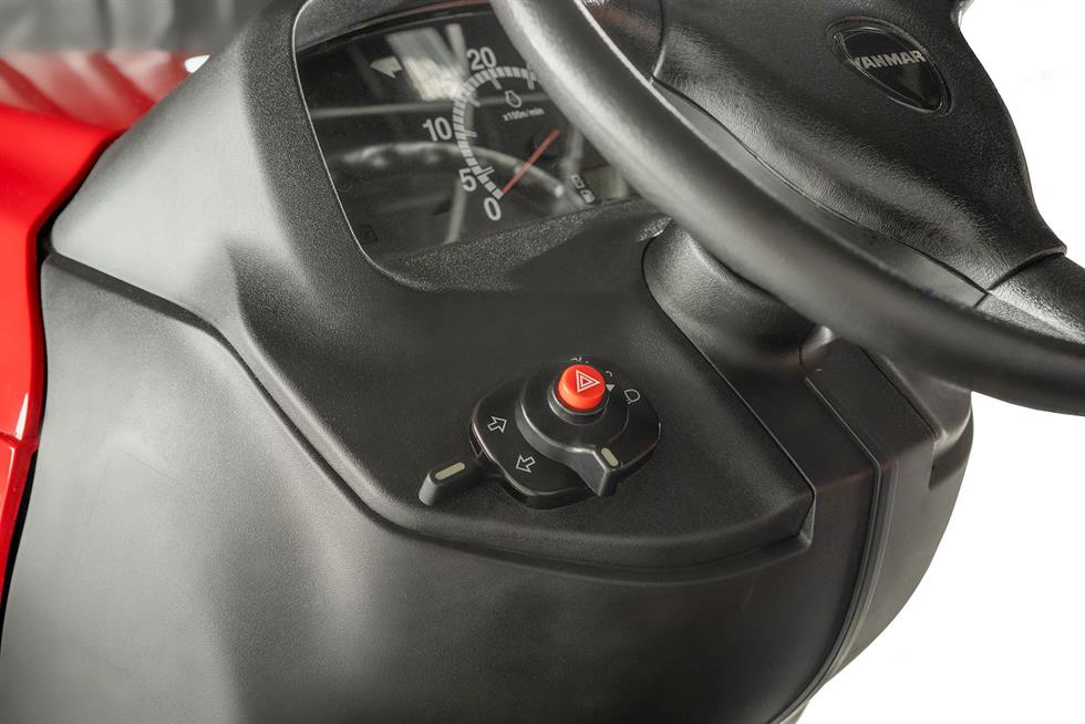 YANMAR SA223 KURO YANMAR SA223 KURO