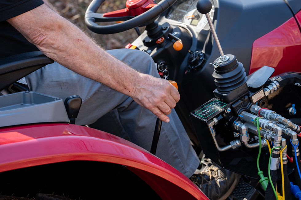 YANMAR YM238 YANMAR YM238