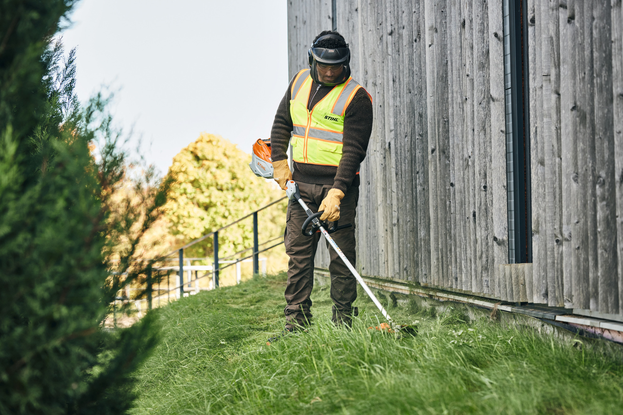 STIHL FSA 120 Battery Powered Grass Trimmer
