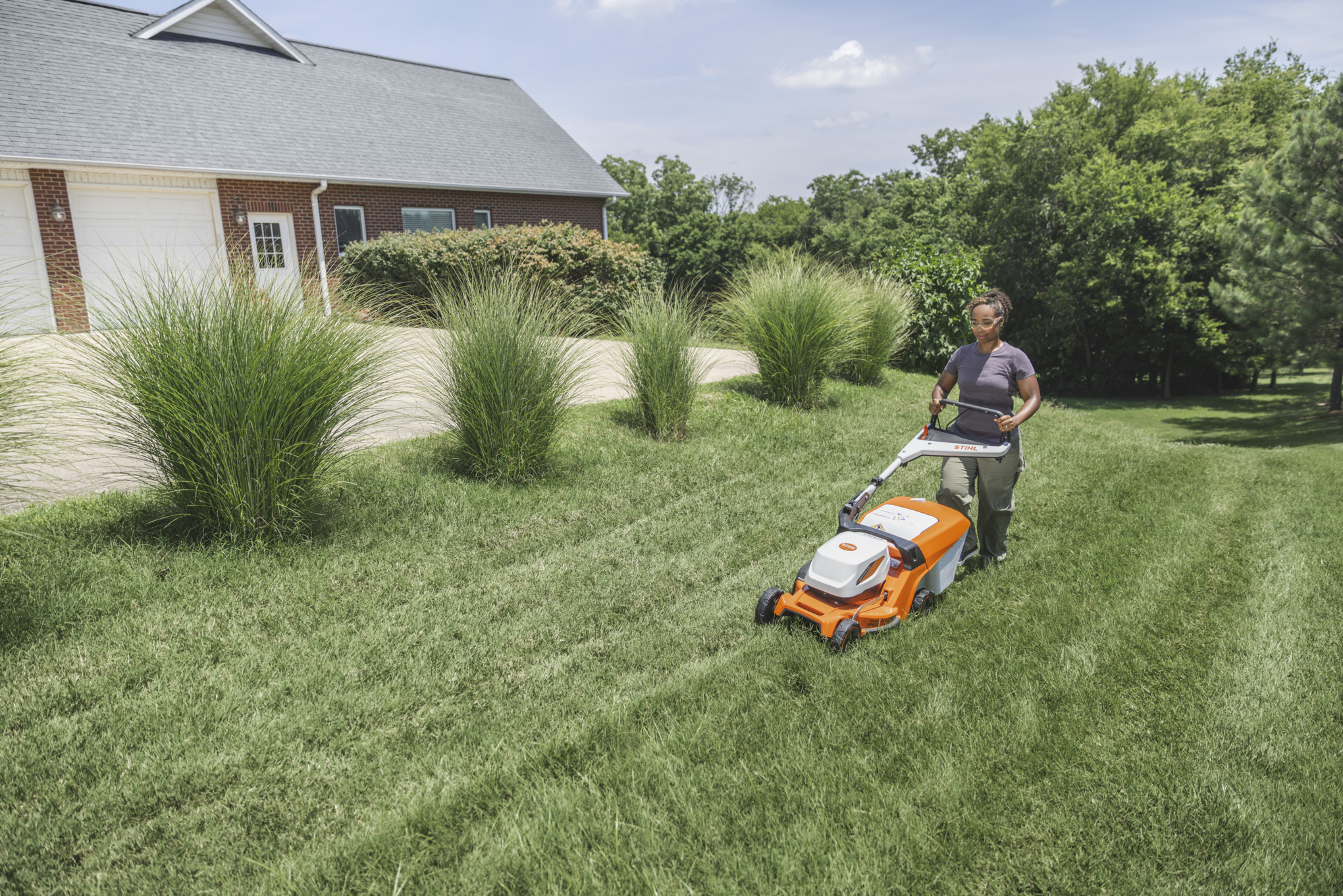 STIHL RMA 448 Battery Powered Lawn Mower