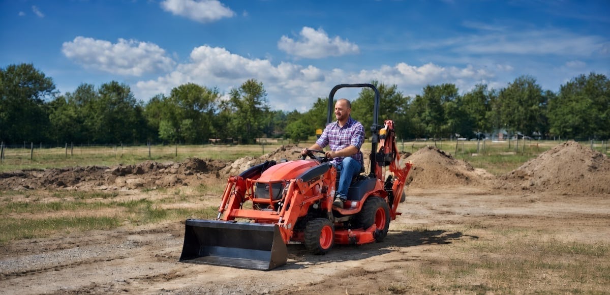 KIOTI CS30 ROPS Sub-Compact Tractor
